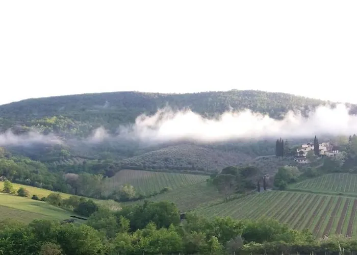 Podere Montese Country House Фермерский дом Сан-Джиминьяно