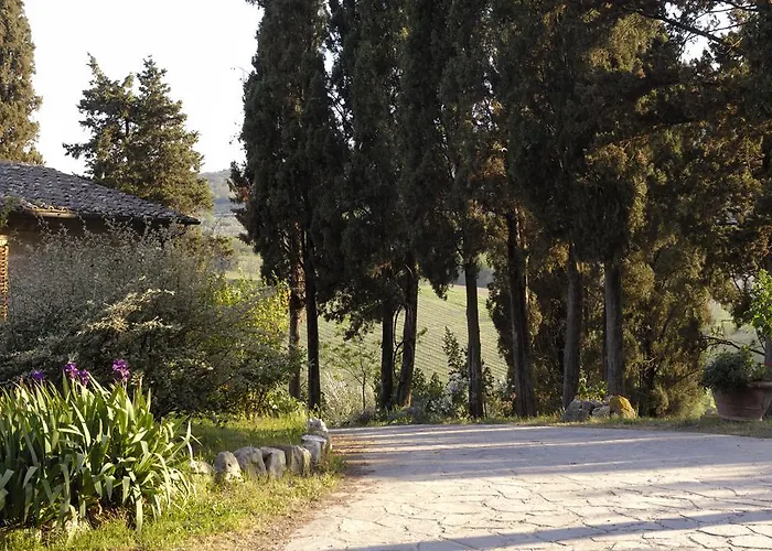 Podere Montese Country House Сан-Джиминьяно